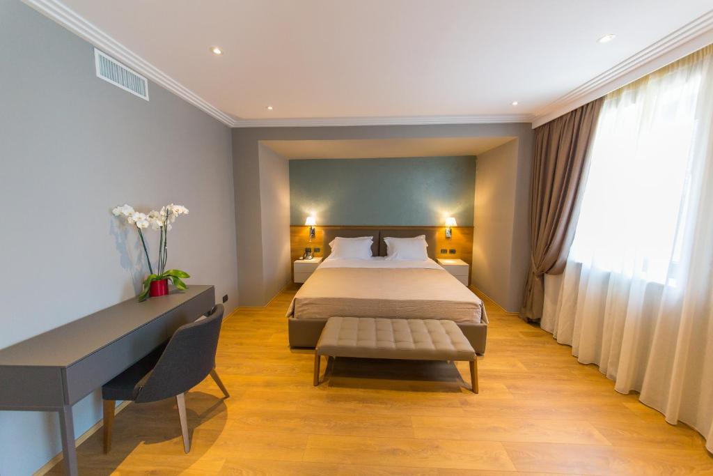 Butrinti Hotel Саранда Екстер'єр фото