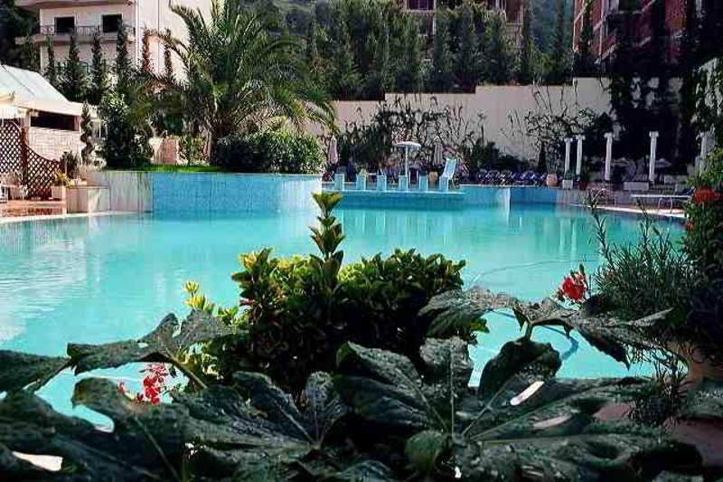 Butrinti Hotel Саранда Екстер'єр фото