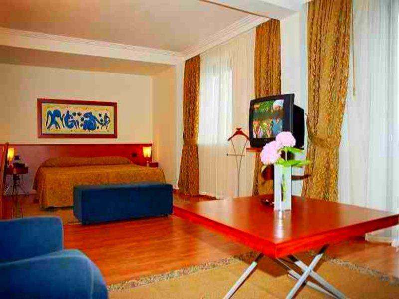 Butrinti Hotel Саранда Екстер'єр фото